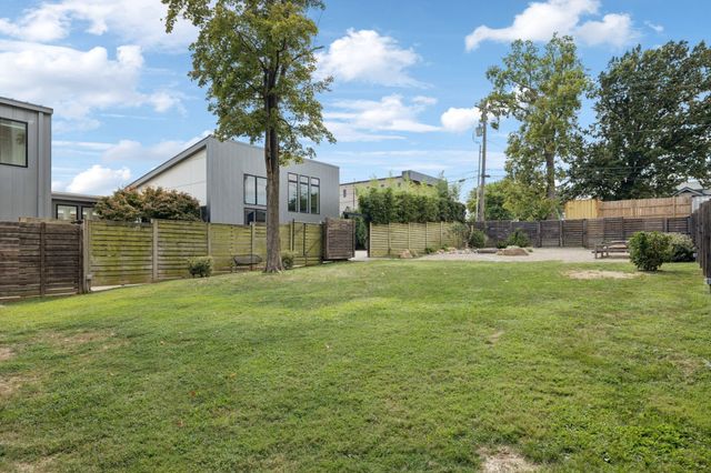 2517 White Ave, Nashville, TN 37204