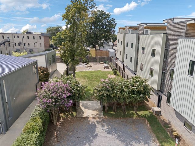 2517 White Ave, Nashville, TN 37204