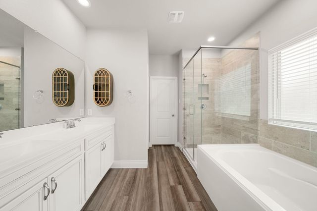 31214 Raleigh Creek Drive, Tomball, TX 77375