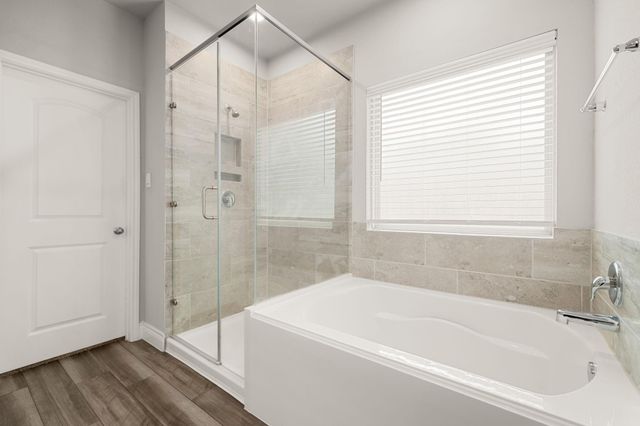 31214 Raleigh Creek Drive, Tomball, TX 77375