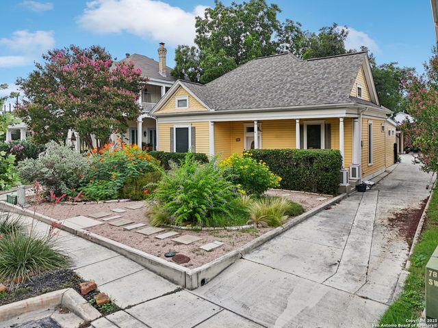 207 Florida St., San Antonio, TX 78210