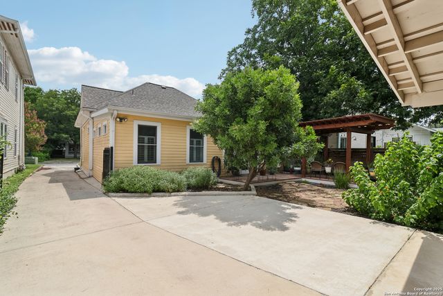 207 Florida St., San Antonio, TX 78210