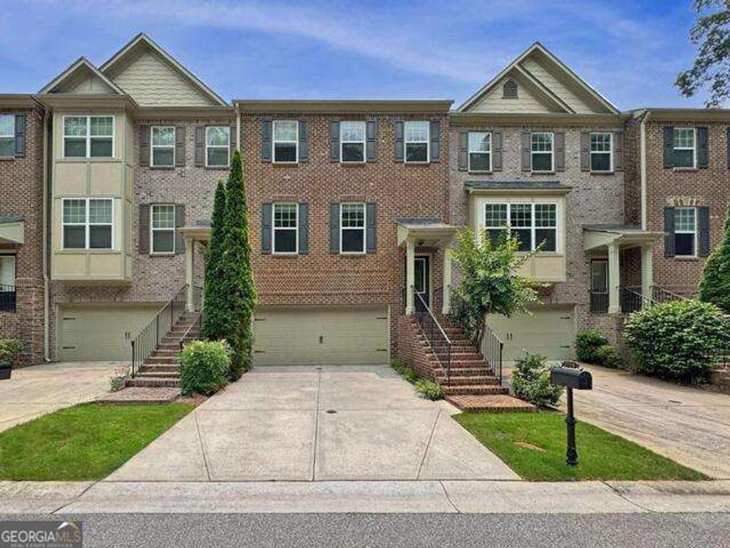 3729 Inglewood Way NE, Brookhaven, GA 30319
