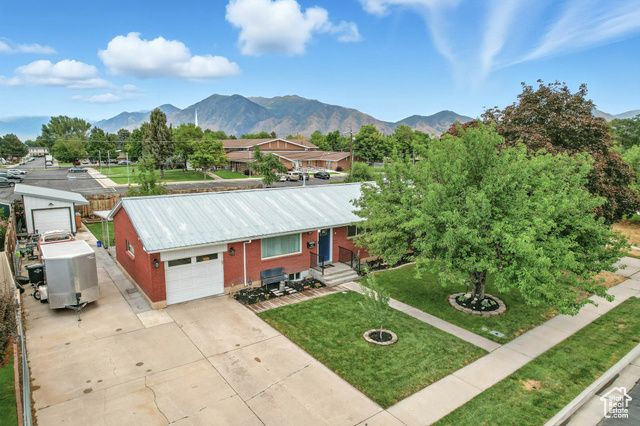 955 E FLONETTE AVE, Spanish Fork, UT 84660