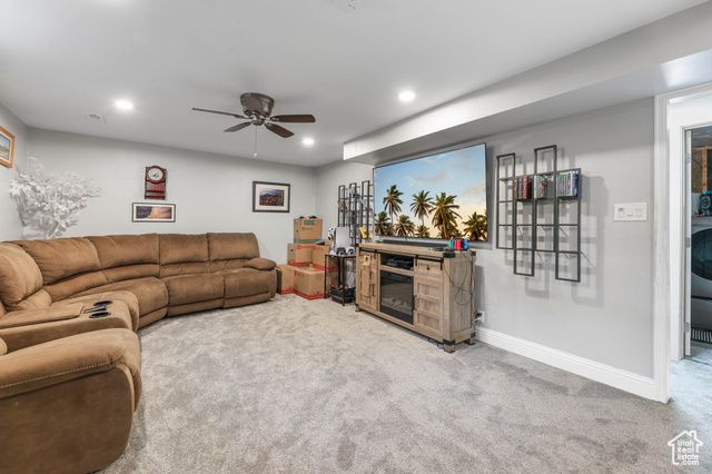 955 E FLONETTE AVE, Spanish Fork, UT 84660