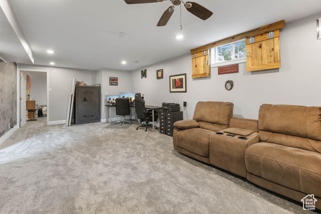 955 E FLONETTE AVE, Spanish Fork, UT 84660