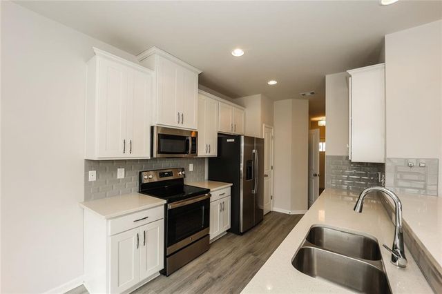 2905 Cottage Lane, Atlanta, GA 30337