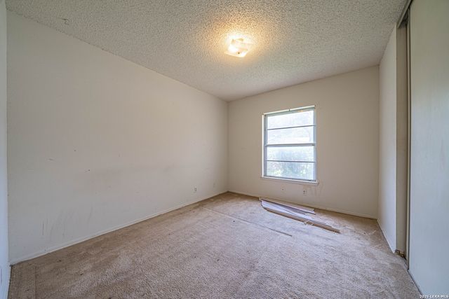 7677 Tarrasa, San Antonio, TX 78239