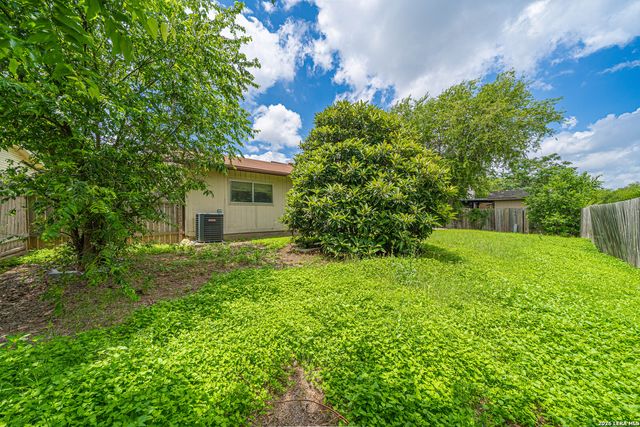 7677 Tarrasa, San Antonio, TX 78239