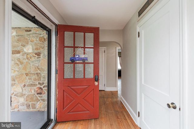 425 W BALTIMORE PIKE, West Grove, PA 19390