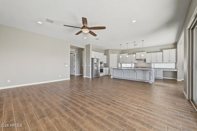 9267 W DENTON Lane, Glendale, AZ 85305