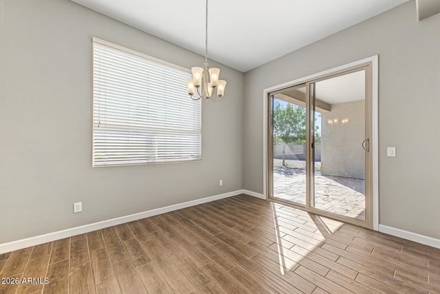 9267 W DENTON Lane, Glendale, AZ 85305