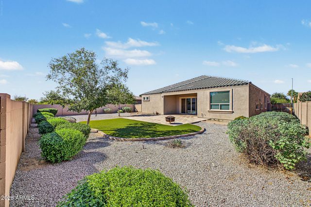 9267 W DENTON Lane, Glendale, AZ 85305