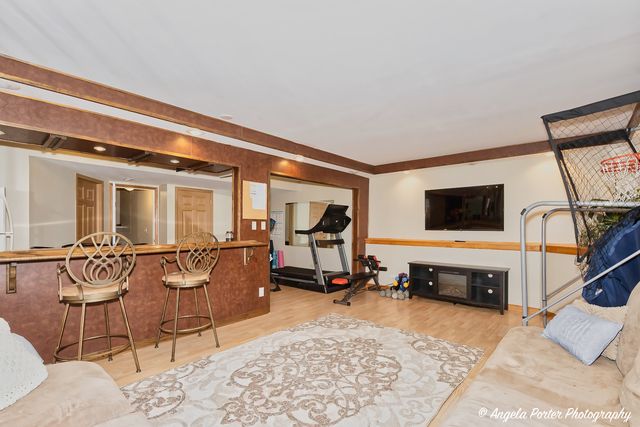 5850 Fieldstone Trail, Mchenry, IL 60050