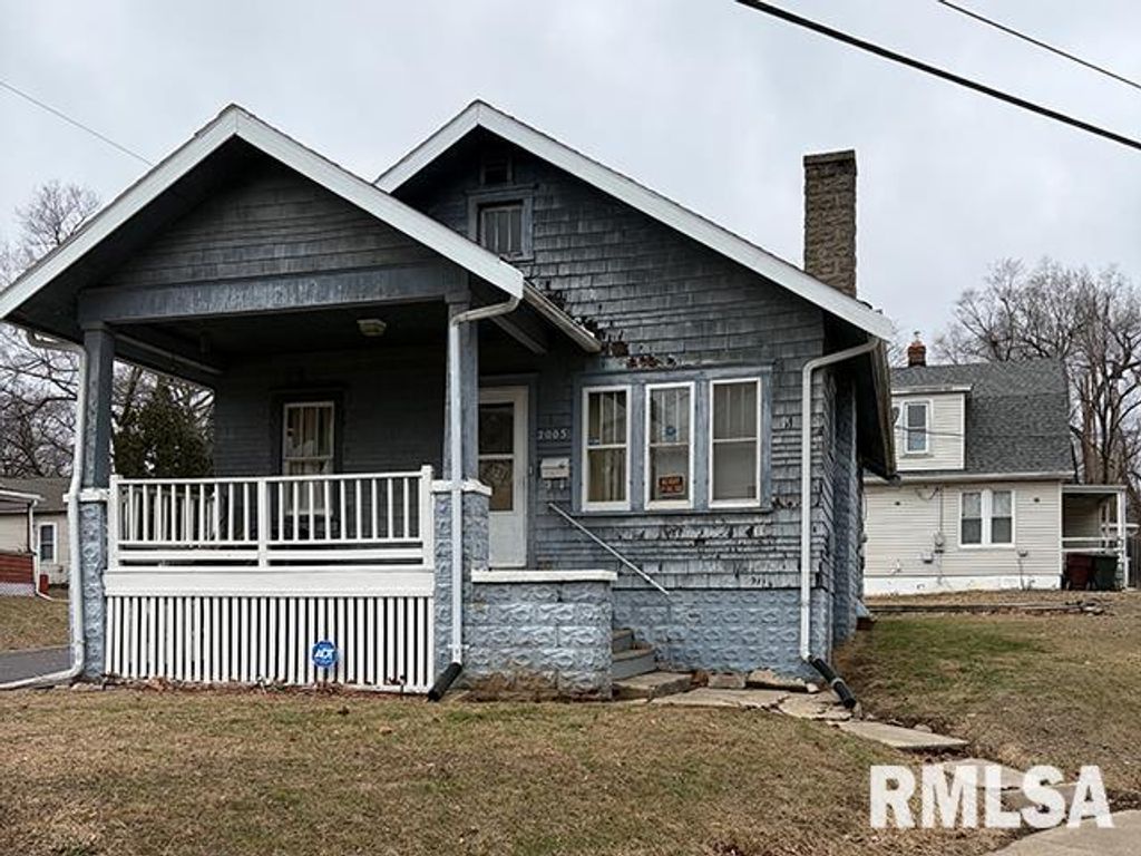 2005 N GALE Avenue, Peoria, IL 61604