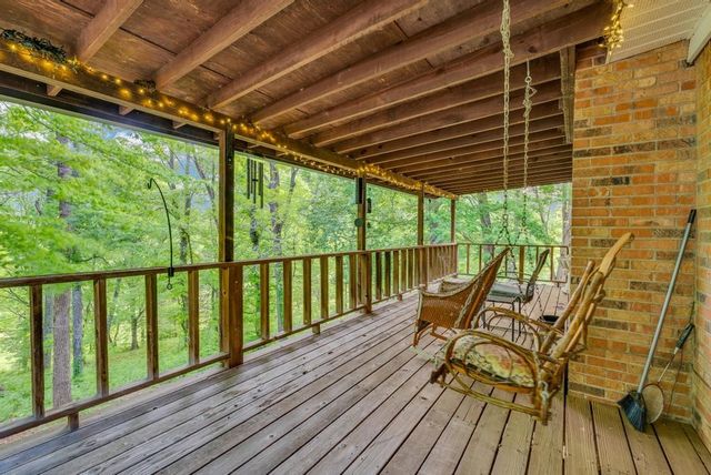1992 Locke Bend Rd, Mcminnville, TN 37110