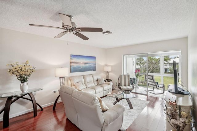 5540 N Ocean Boulevard 212, Ocean Ridge, FL 33435