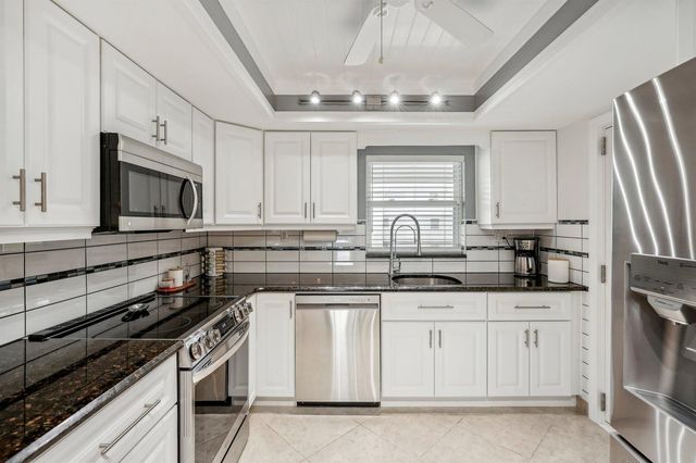 5540 N Ocean Boulevard 212, Ocean Ridge, FL 33435