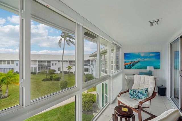 5540 N Ocean Boulevard 212, Ocean Ridge, FL 33435