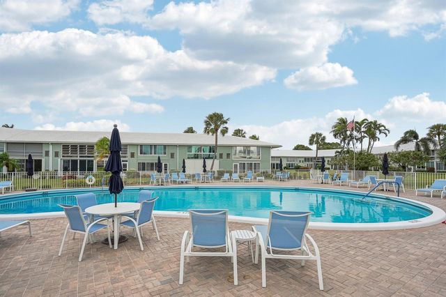 5540 N Ocean Boulevard 212, Ocean Ridge, FL 33435