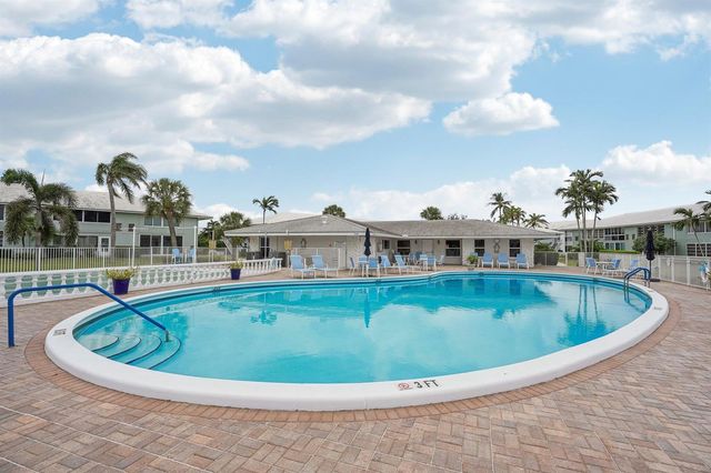 5540 N Ocean Boulevard 212, Ocean Ridge, FL 33435