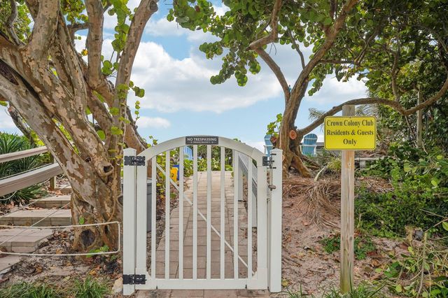 5540 N Ocean Boulevard 212, Ocean Ridge, FL 33435