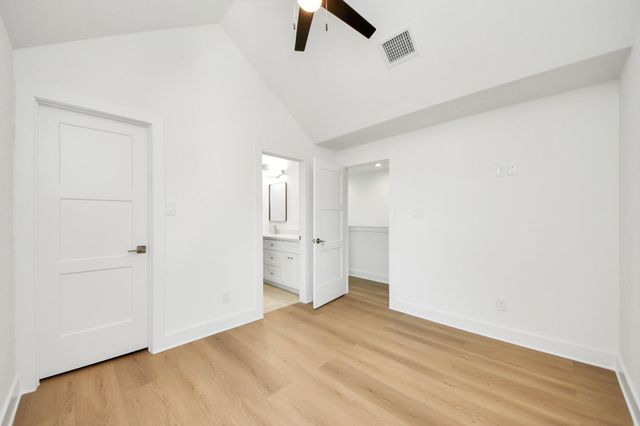 5722 Horton Street, Houston, TX 77026