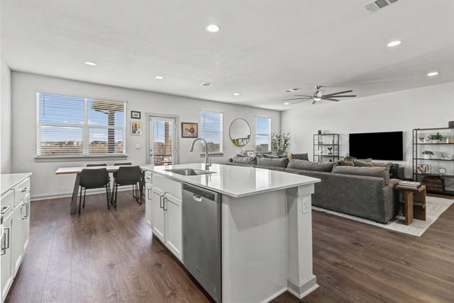 7920 Linnie LN, Austin, TX 78724