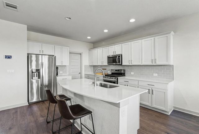 7920 Linnie LN, Austin, TX 78724