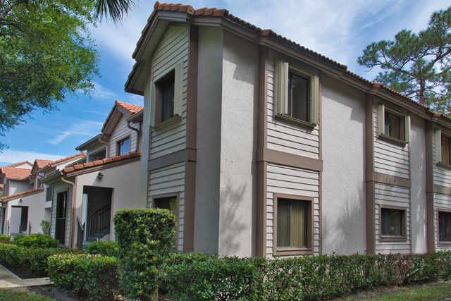 1143 Duncan Circle Unit 104, Palm Beach Gardens, FL 33418