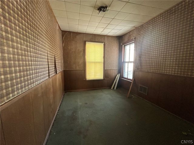 1204 Howard Avenue, Utica, NY 13501