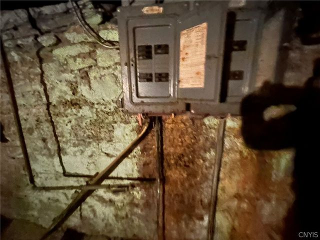 1204 Howard Avenue, Utica, NY 13501