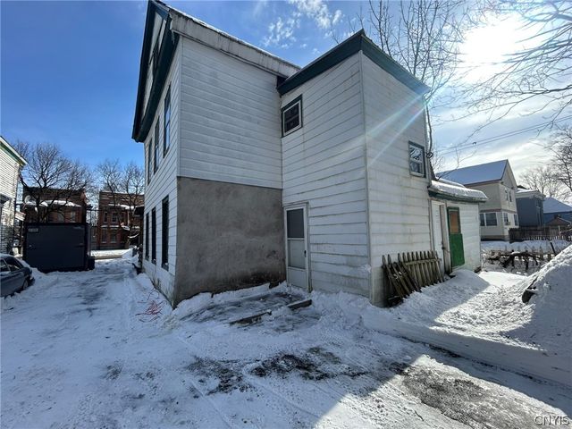 1204 Howard Avenue, Utica, NY 13501