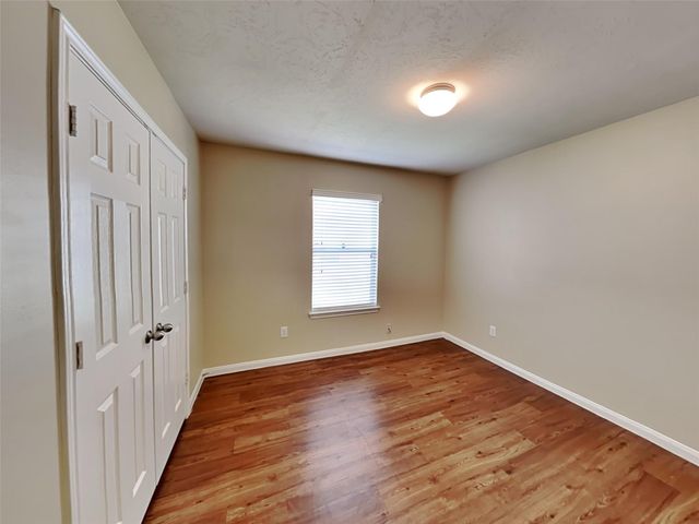 3930 Hawthorne Glen Court, Fresno, TX 77545