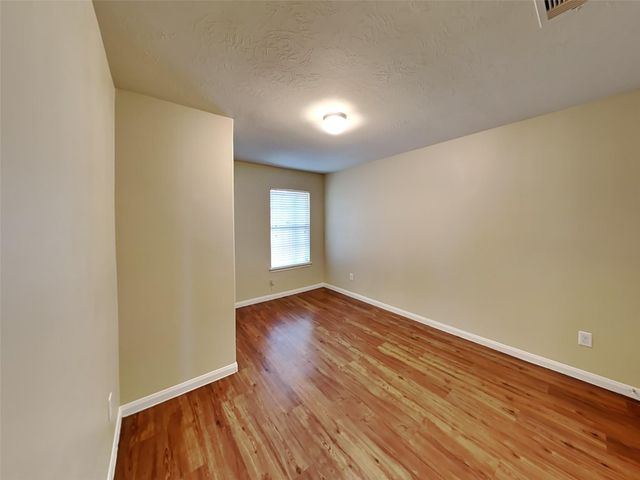 3930 Hawthorne Glen Court, Fresno, TX 77545