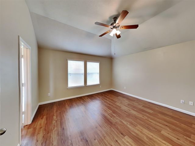 3930 Hawthorne Glen Court, Fresno, TX 77545