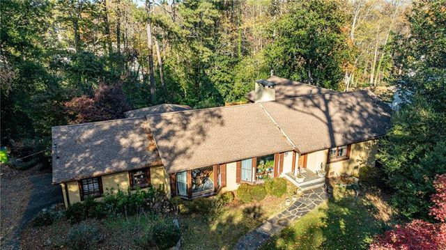 4961 Long Island NW Drive, Sandy Springs, GA 30327