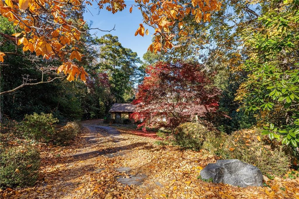 4961 Long Island NW Drive, Sandy Springs, GA 30327