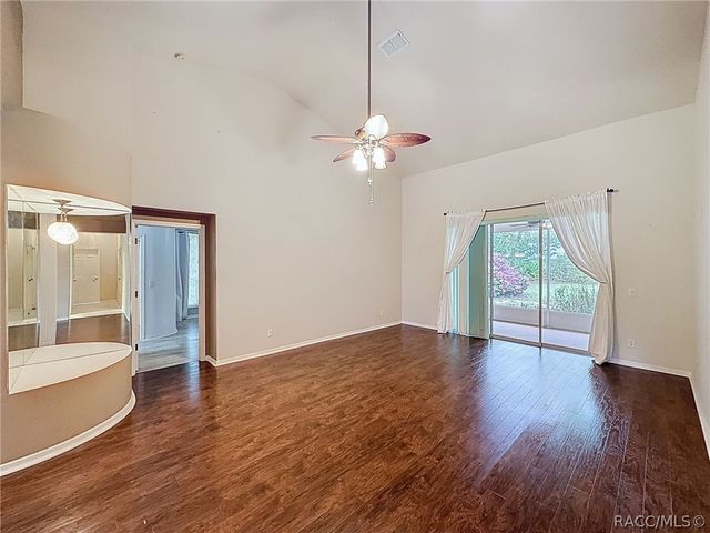 19295 SW 90th Lane Road, Dunnellon, FL 34432