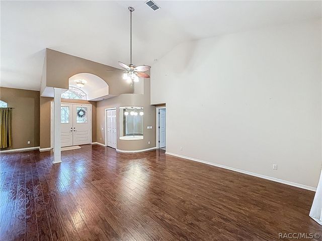 19295 SW 90th Lane Road, Dunnellon, FL 34432