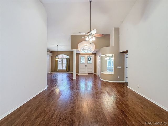 19295 SW 90th Lane Road, Dunnellon, FL 34432