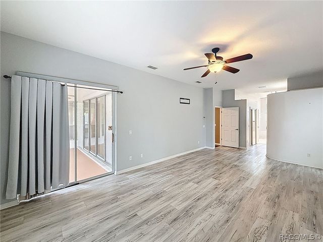 19295 SW 90th Lane Road, Dunnellon, FL 34432