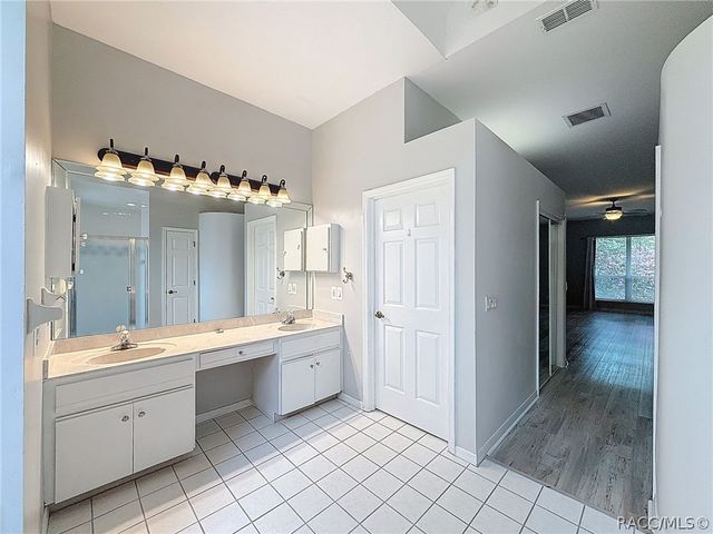 19295 SW 90th Lane Road, Dunnellon, FL 34432