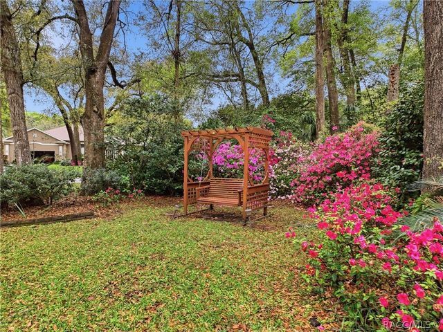 19295 SW 90th Lane Road, Dunnellon, FL 34432