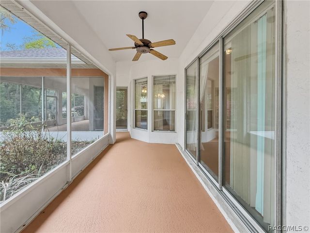 19295 SW 90th Lane Road, Dunnellon, FL 34432