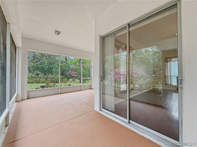 19295 SW 90th Lane Road, Dunnellon, FL 34432