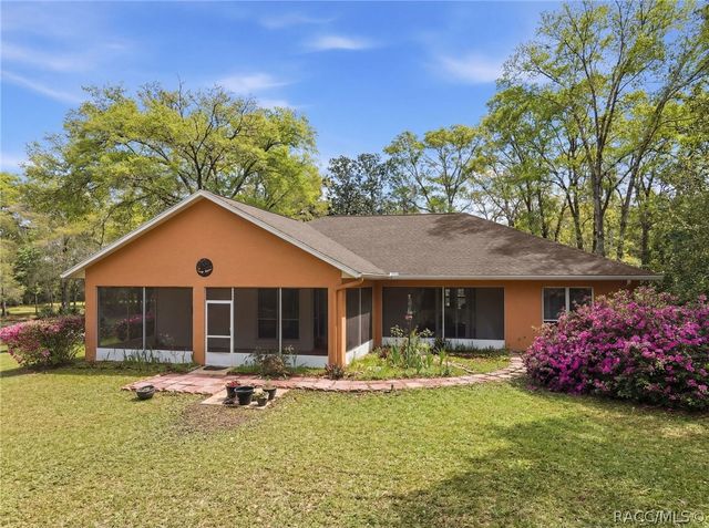 19295 SW 90th Lane Road, Dunnellon, FL 34432