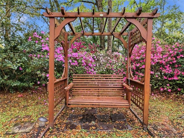 19295 SW 90th Lane Road, Dunnellon, FL 34432