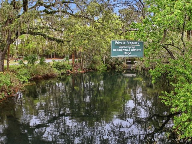 19295 SW 90th Lane Road, Dunnellon, FL 34432