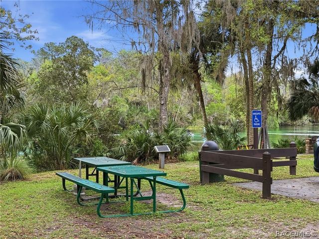 19295 SW 90th Lane Road, Dunnellon, FL 34432